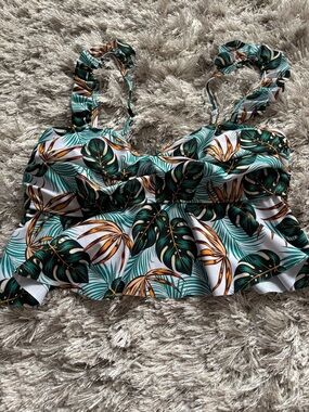 Swimsuit top💚🌟